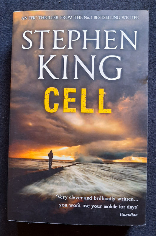 Front Cover Of Cell (Stephen King
)