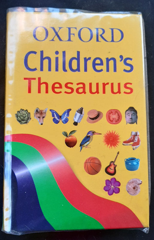 Front Cover Of Oxford Children'S Thesaurus (Medium Hardcover
)