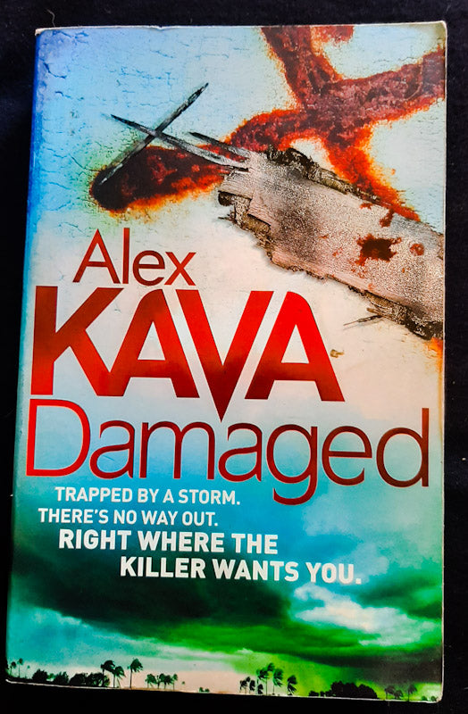 Front Cover Of Damaged (Maggie O'Dell #8) (Alex Kava
)