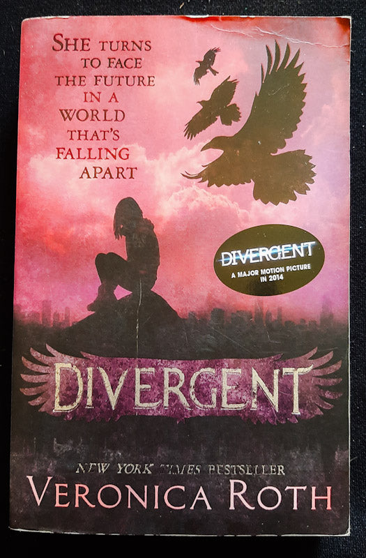 Front Cover Of Divergent (Divergent #1) (Veronica Roth
)