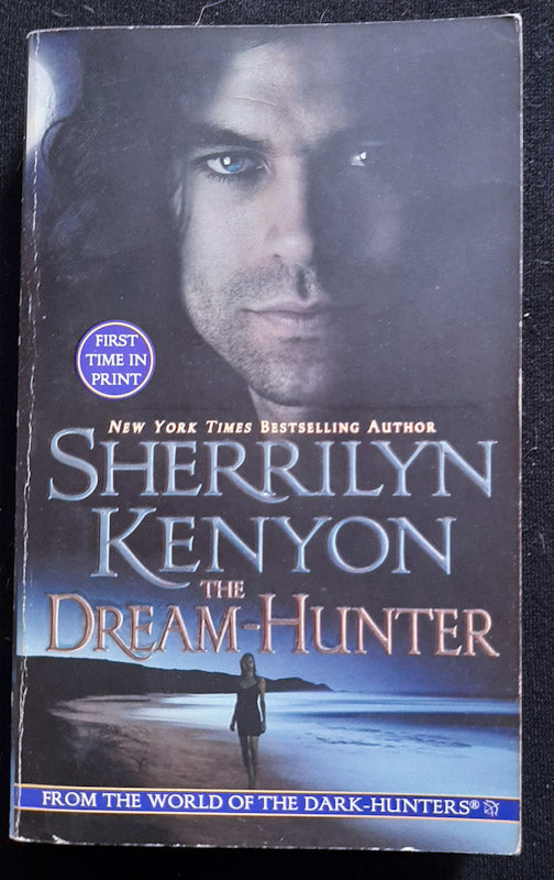 Front Cover Of The Dream-Hunter (Dark-Hunter #10) (Sherrilyn Kenyon
)