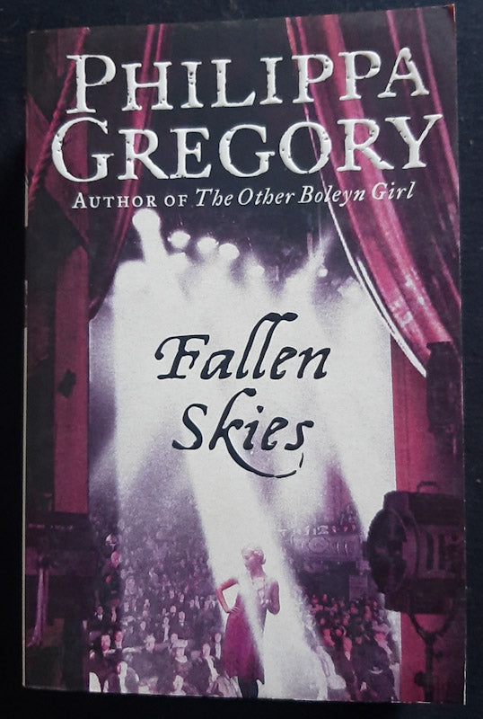 Front Cover Of Fallen Skies (Philippa Gregory
)