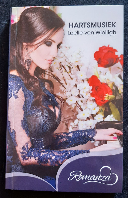 Front Cover Of Hartsmusiek (Lizelle Von Wielligh
)