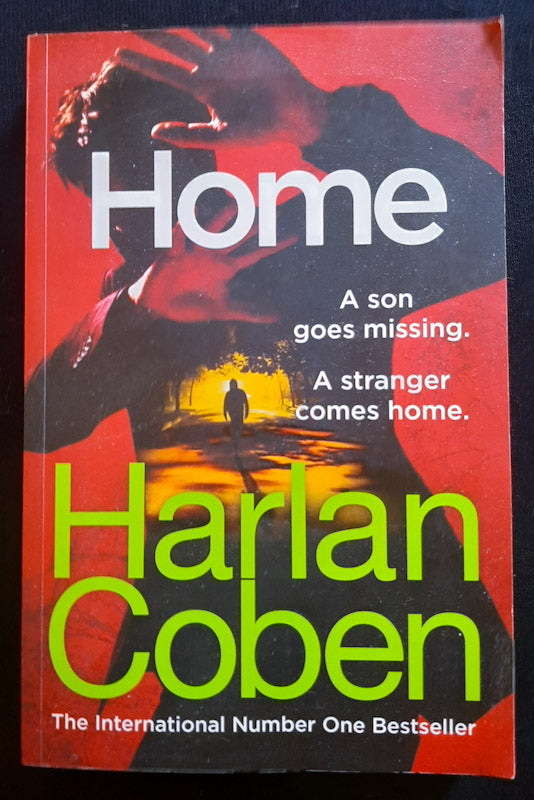 Front Cover Of Home (Myron Bolitar #11) (Harlan Coben
)