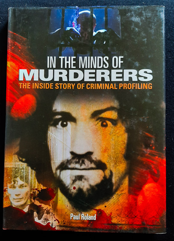 Front Cover Of In The Minds Of Murderers (Paul Roland
)