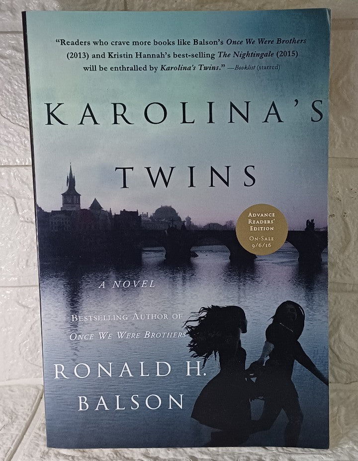 Front Cover Of Karolina's  twins (Ronald H. Balson)