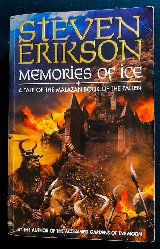 Front Cover Of Memories Of Ice (Malazan Book Of The Fallen #3) (Steven Erikson
)