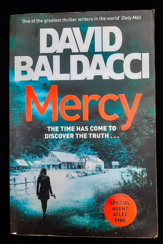 Front Cover Of Mercy (Atlee Pine #4) (David Baldacci
)