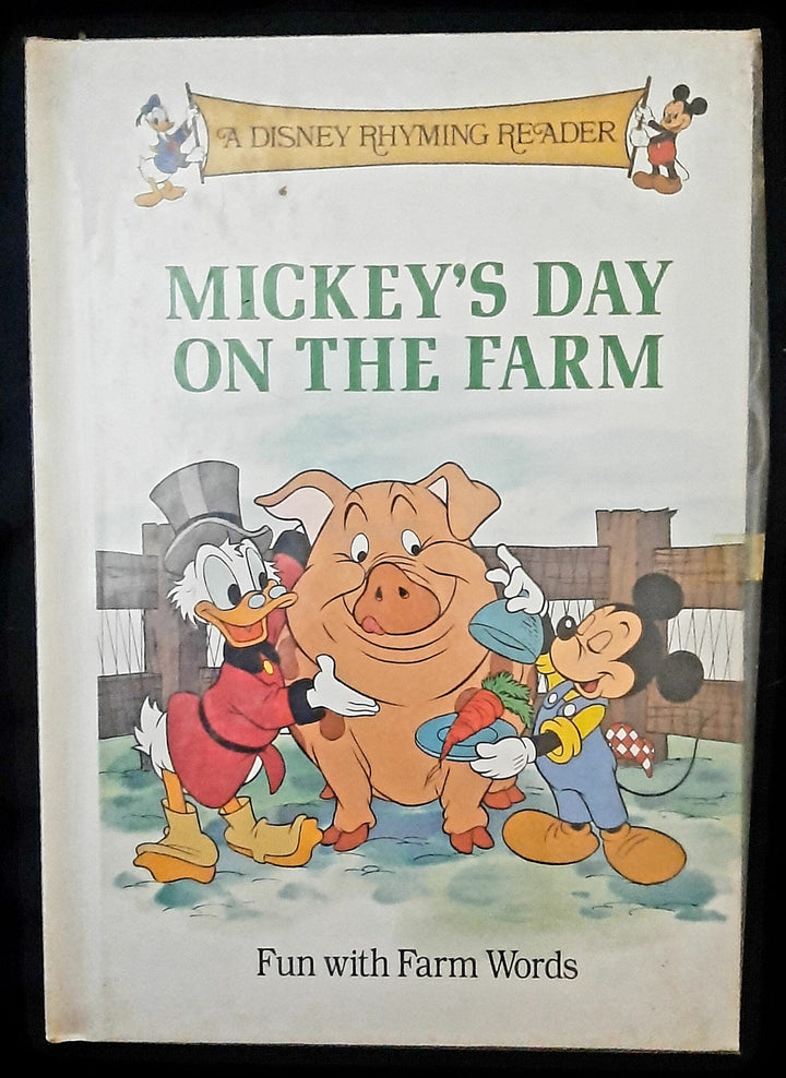 Front Cover Of A Disney Rhyming Reader: Mickey's day at the farm