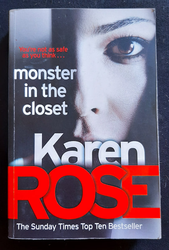 Front Cover Of Monster In The Closet (Romantic Suspense #19) (Karen Rose
)