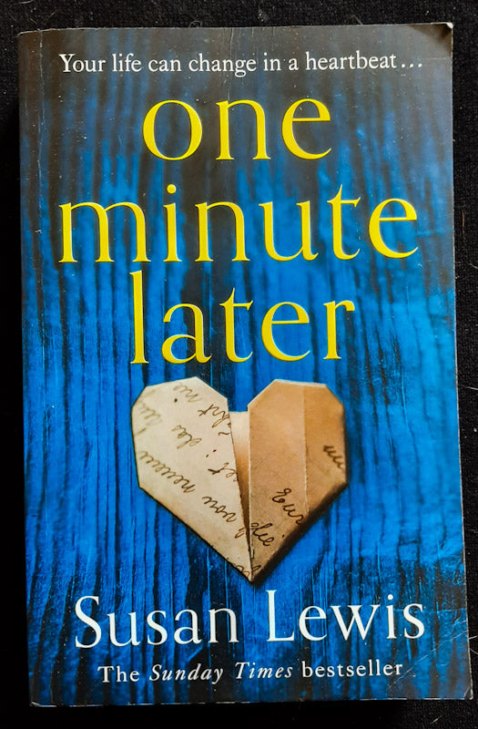 Front Cover Of One Minute Later (Susan Lewis
)