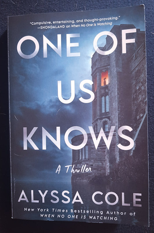 Front Cover Of One Of Us Knows (Alyssa Cole
)