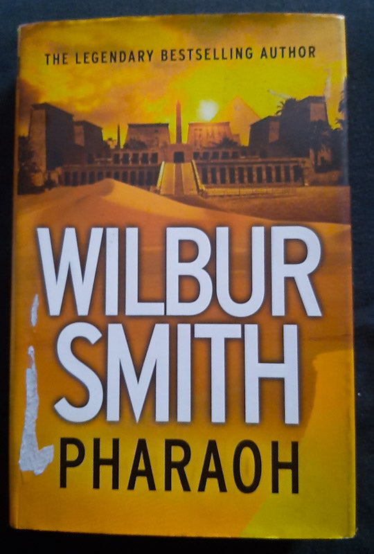 Front Cover Of Pharaoh (Ancient Egypt #6) (Wilbur Smith
)