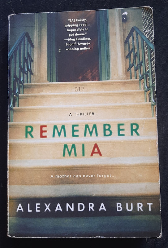Front Cover Of Remember Mia (Alexandra Burt
))