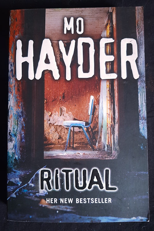 Front Cover Of Ritual (Jack Caffery #3) (Mo Hayder
)