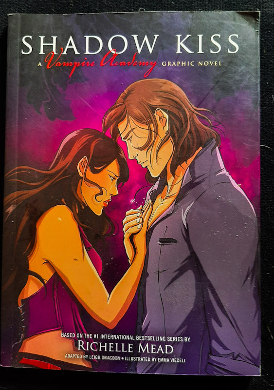 Front Cover Of Shadow Kiss (Vampire Academy: The Graphic Novel #3) (Richelle Mead
)