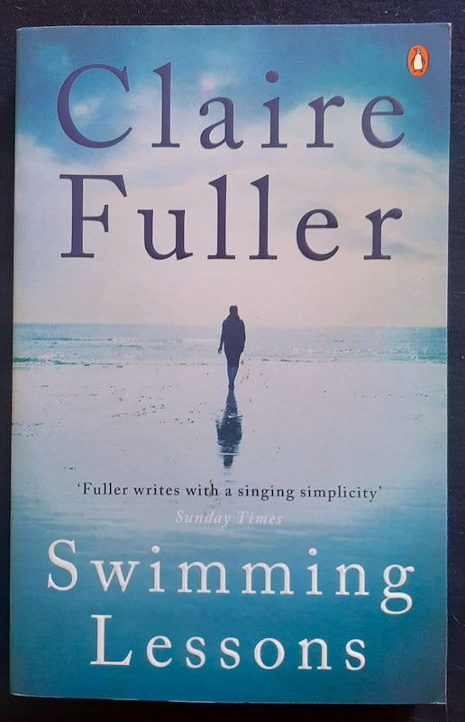 Front Cover Of Swimming Lessons (Claire Fuller
)