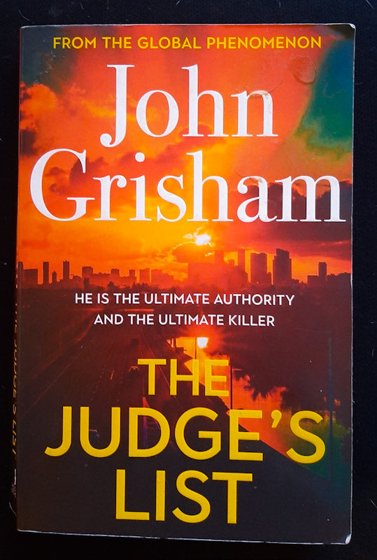 Front Cover Of The Judge'S List (The Whistler #2) (John Grisham
)