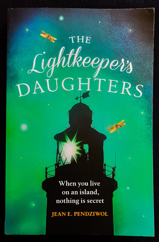 Front Cover Of The Lightkeeper'S Daughters (Jean E. Pendziwol
)