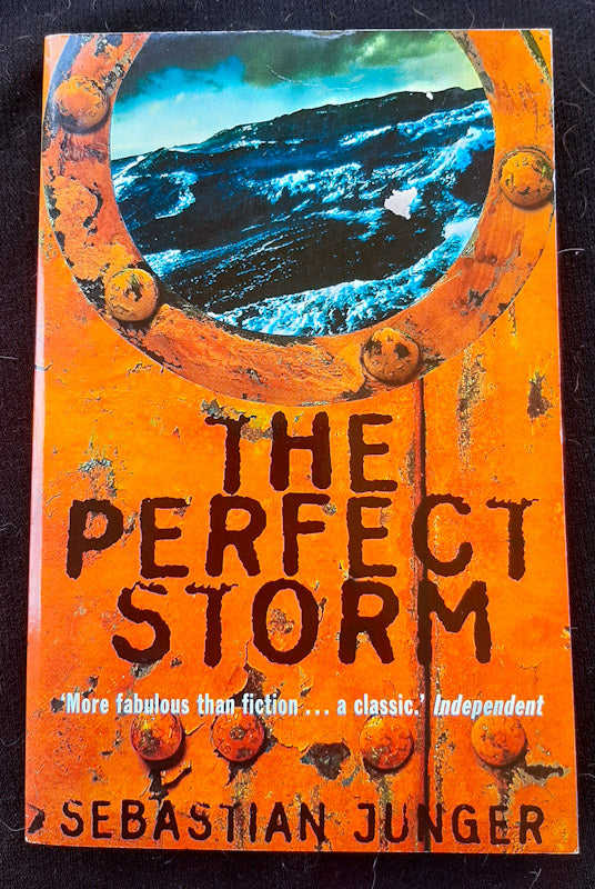 Front Cover Of The Perfect Storm: A True Story Of Men Against The Sea (Sebastian Junger
)