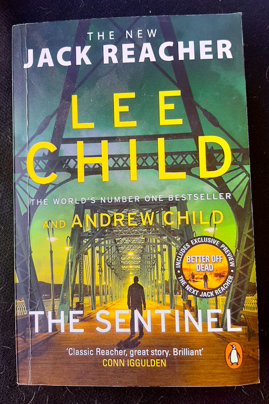 Front Cover Of The Sentinel (Jack Reacher #25) (Lee Child
))