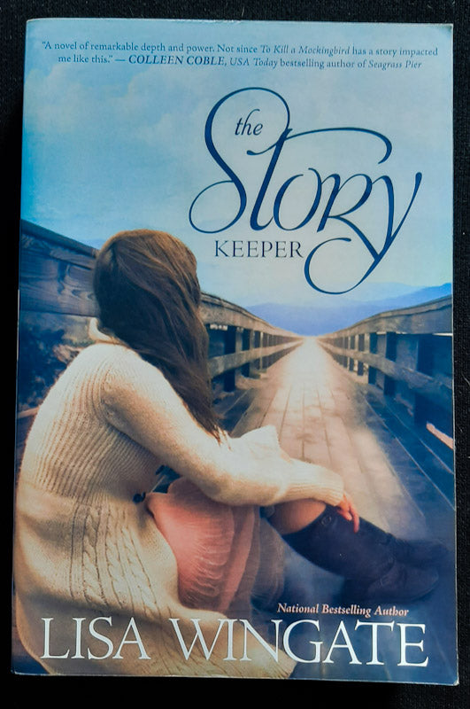 Front Cover Of The Story Keeper (Carolina Heirlooms #2) (Lisa Wingate
)