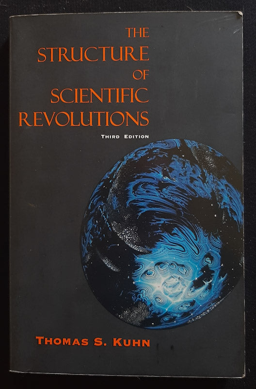 Front Cover Of The Structure Of Scientific Revolutions (Thomas S. Kuhn
)