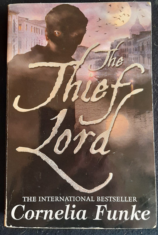 Front Cover Of The Thief Lord (Cornelia Funke
)