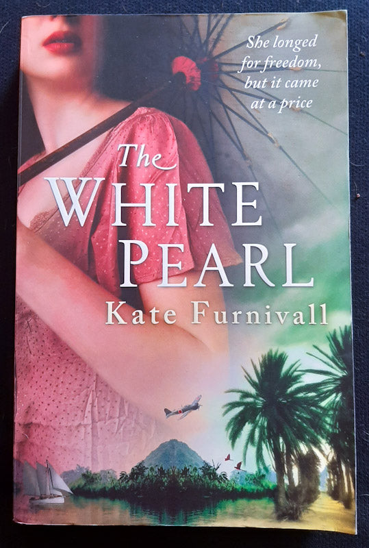 Front Cover Of The White Pearl (Kate Furnivall
)