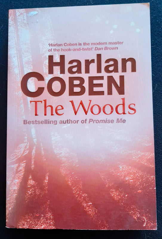 Front Cover Of The Woods (Harlan Coben
))
