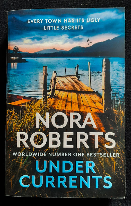 Front Cover Of Under Currents (Nora Roberts
)