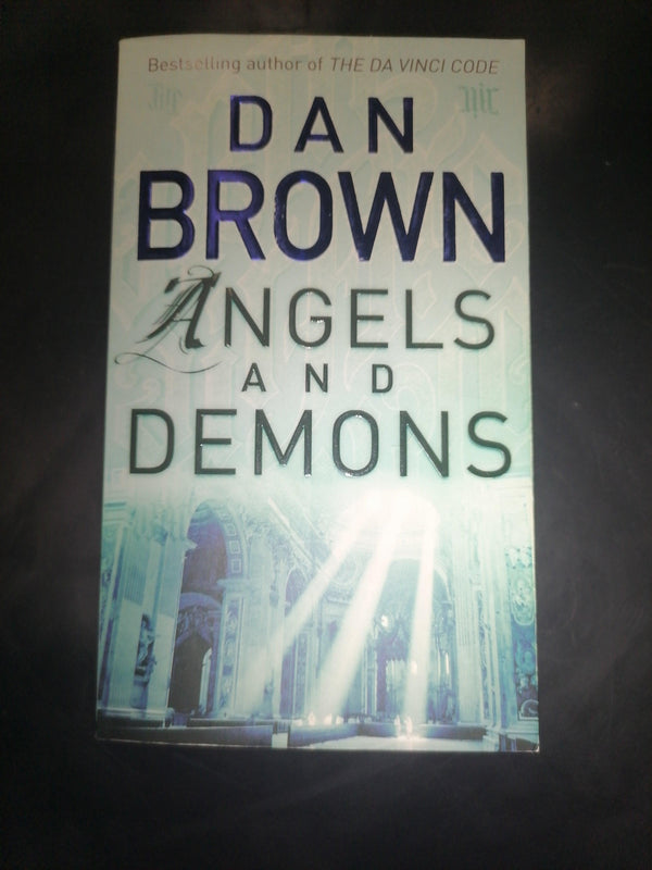 Front Cover Of Angels And Demons (Dan Brown))