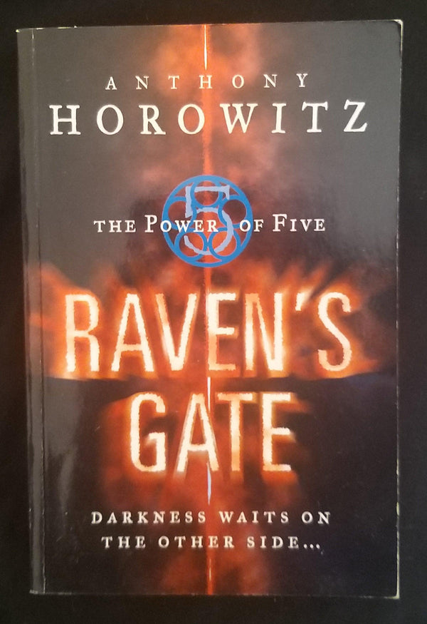 Front Cover Of Raven'S Gate (Anthony Horowitz))